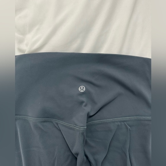 Lululemon Align Cropped Legging 23’’ 
Color: Slate Blue - Picture 2 of 3